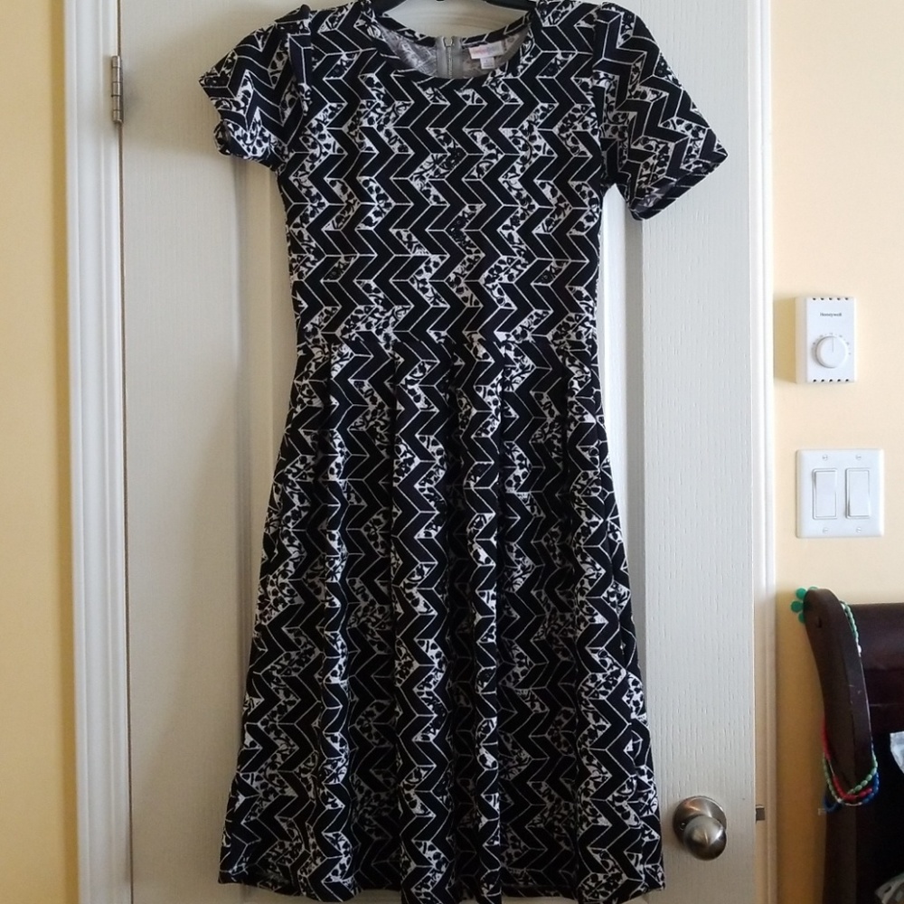 Lularoe amelia dress